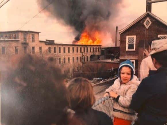 Photograph of the fire at United Waste Co. on Milton Street in 1984